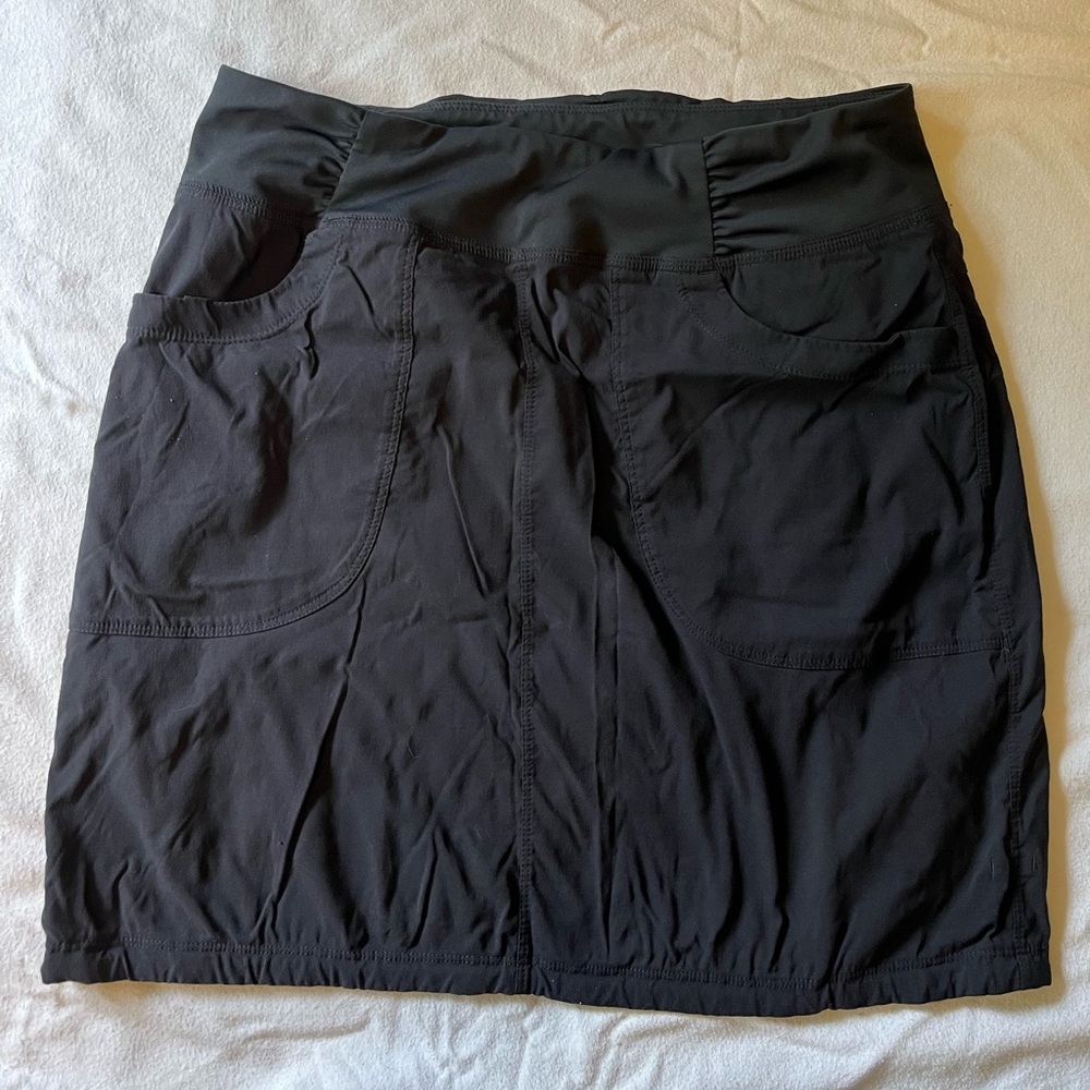 Mountain Hardwear Black Mini Skirt